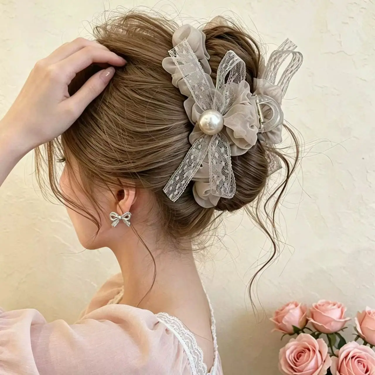 1PC Mesh Bow Round Bead Hair Clip for Women, High-End Feeling, 2026 New Style, Back of Head Hair Clip, Shark Clip Hair Accessory