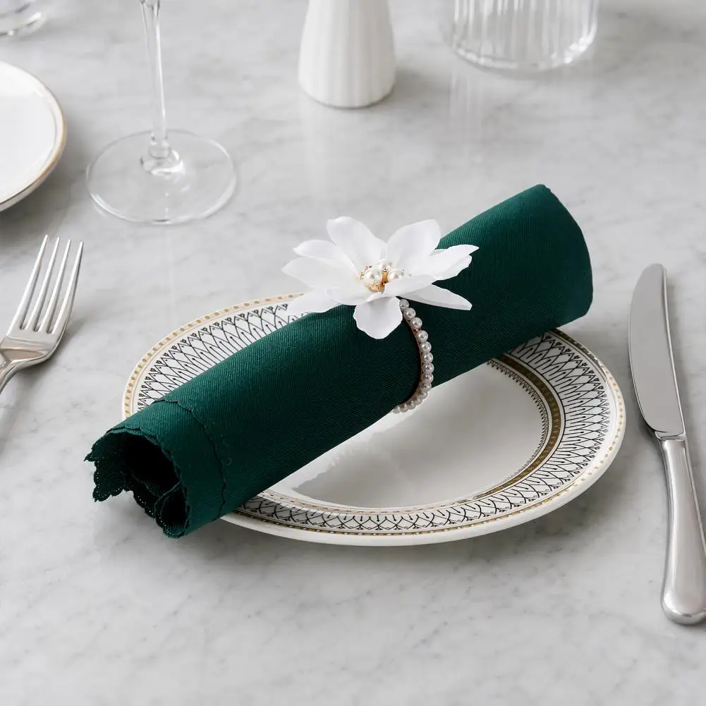 Luxury Table Decor 6pcs White Lotus Napkin Rings Chiffon Flower Table Decor Faux Pearl Dinner Holders for Wedding Bridal Shower
