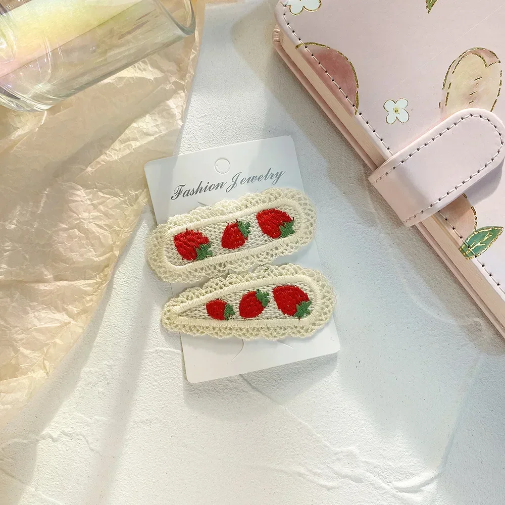 2PC Cherry Strawberry Hollow Knitting Hairpin Hair Clips Vintage Crab Clip for Girls Women Hair Accessories0
