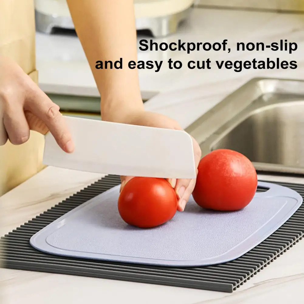 Kitchen Heat Protector Silicone Potholder Heat Resistant Mat Non-slip Durable Kitchen Accessory Easy Clean Insulation for Hot