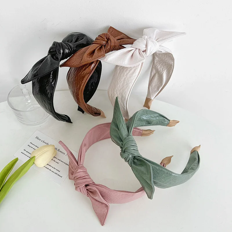 Stunning Wide Synthetic Leather Hairband Top Knotted Plaid Cloth Headband for Women Shopping Party Travel Headpiece Accessories