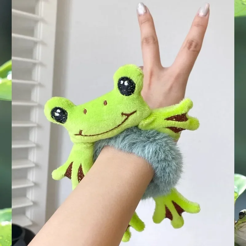 1pcs Cute Funny Green Frog Plush Hair Circle Elastic Scrunchies Soft Headwear For Women And Girls To Create Stylish Ponytail Bun Hairstyle Comfortable And Stretchy Hair Band That Holds Hair Firmly All